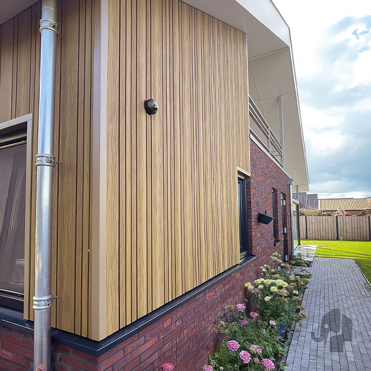 Eva-Last Composiet Gevelbekleding Natural Cedar Stripes S